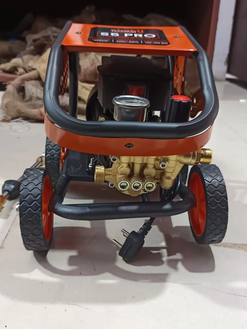PRESSURE WASHING MACHIN (S5 PRO)