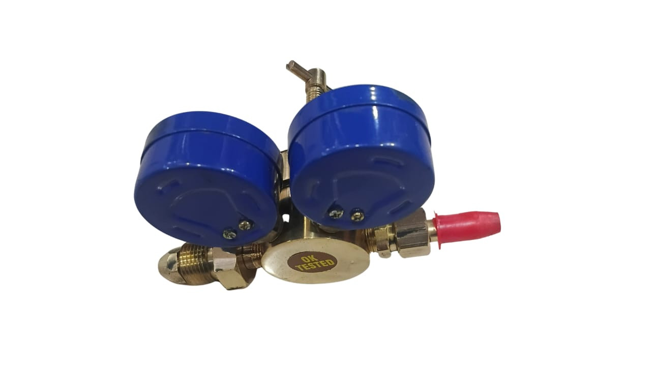 DOUBLE GAUGE REGULATOR