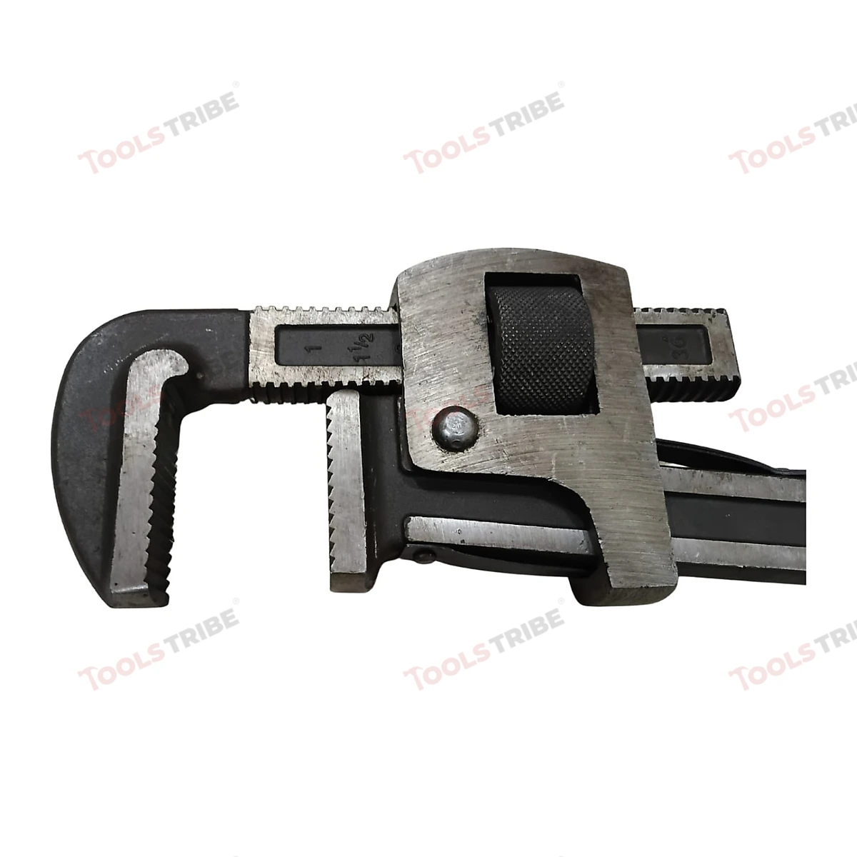 PIPE WRENCH
